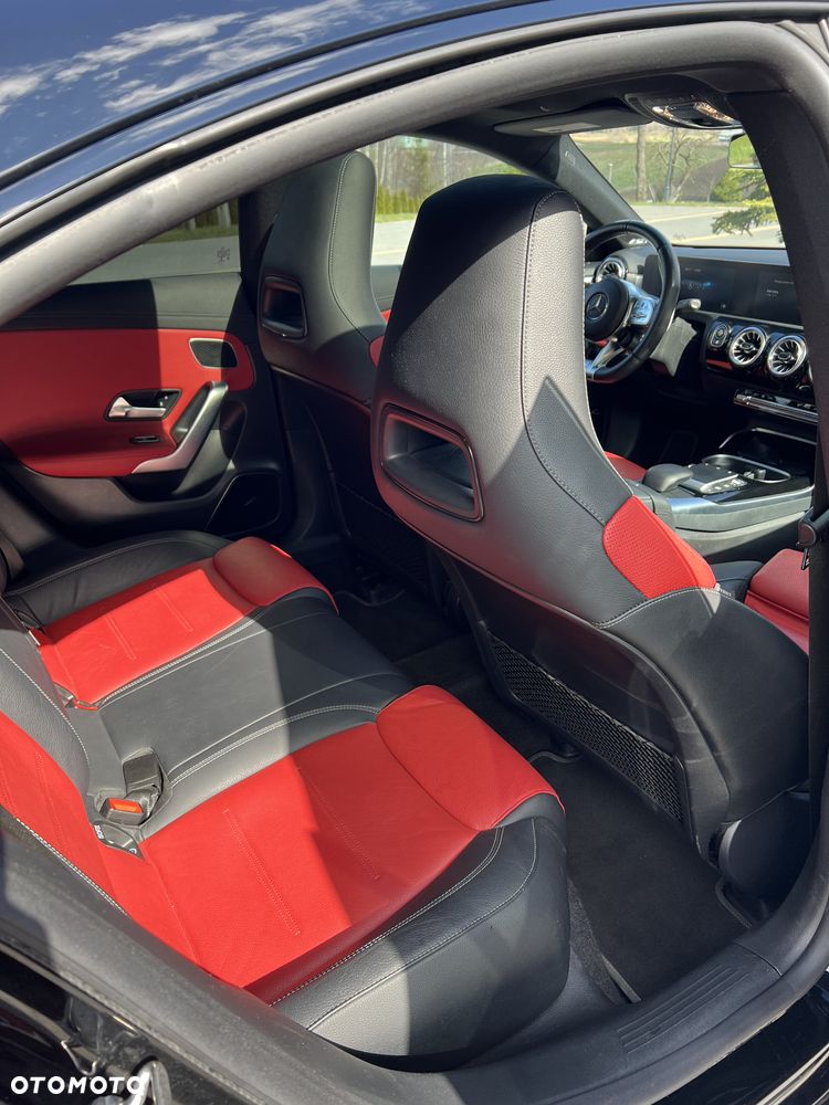 Mercedes-Benz CLA AMG 45 4-Matic 8G-DCT - 14