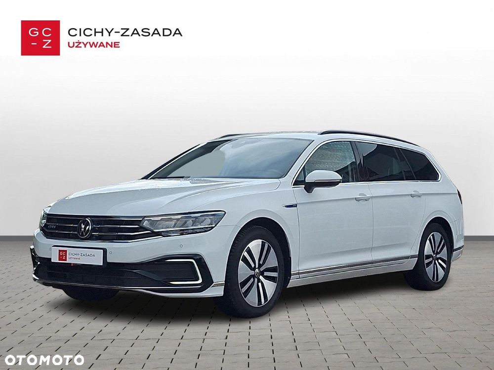 Volkswagen Passat Variant - 1