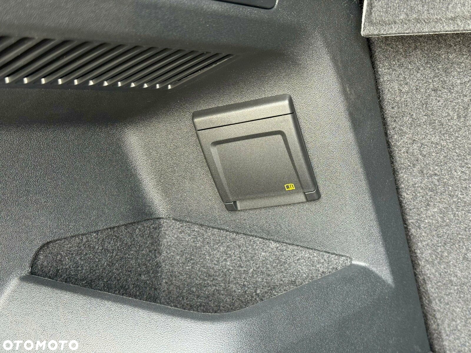 Volkswagen Tiguan - 15