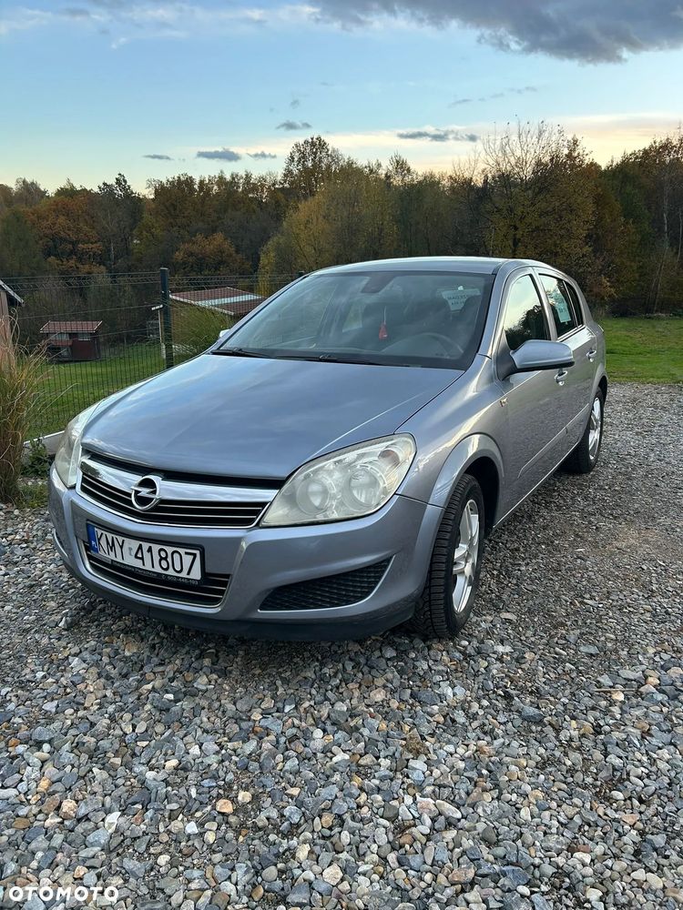 Opel Astra - 1