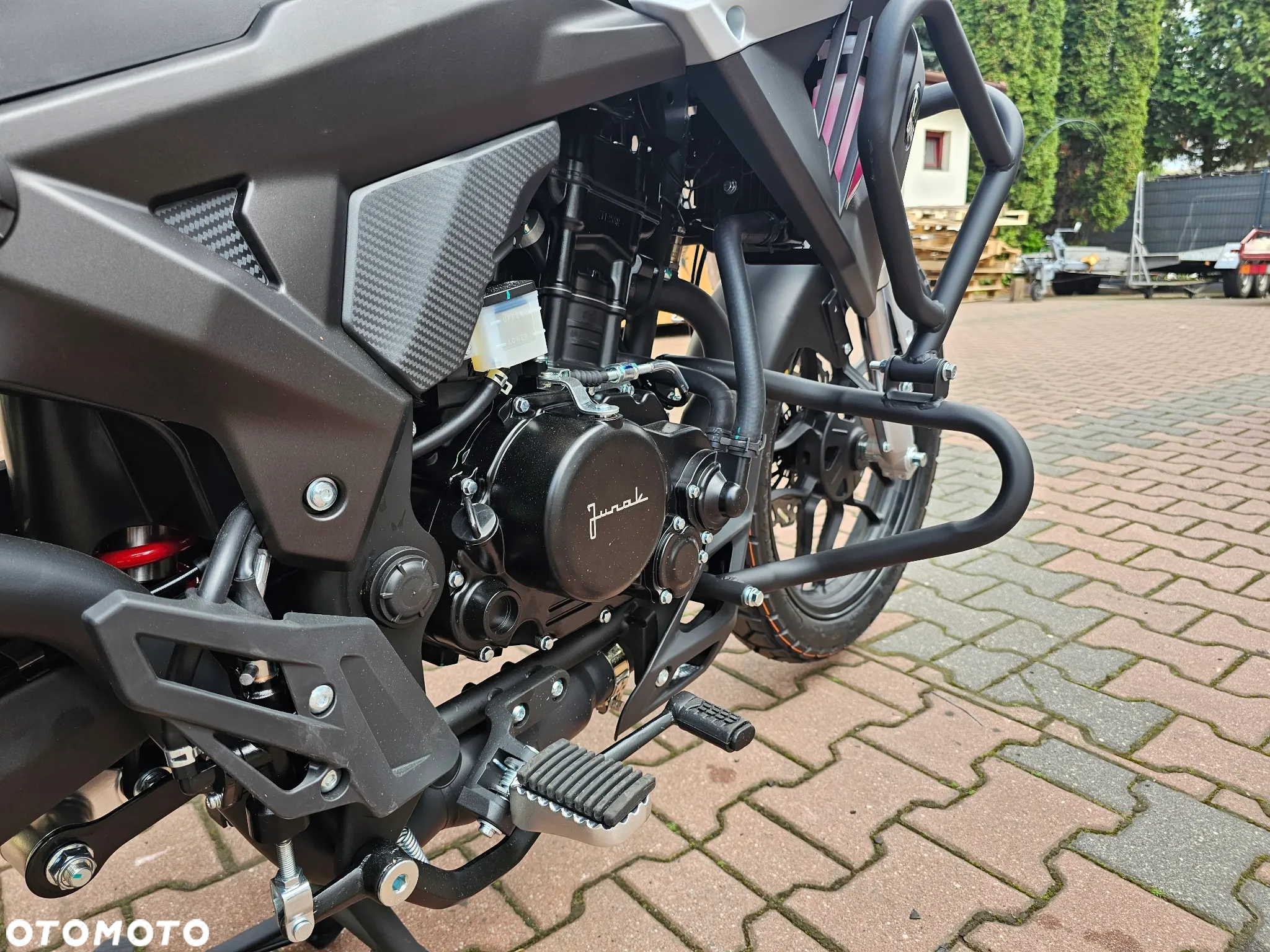 Junak RX One - 9