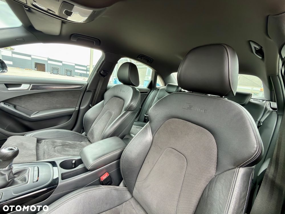Audi A4 Limousine 2.0 TFSI S line Sportpaket (plus) - 12