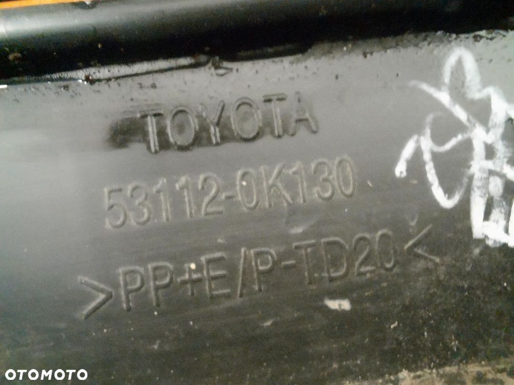 TOYOTA HILUX SR5 16- KRATKA ZDERZAKA ŚRODKOWA PRZÓD 53112-0K130 - 12