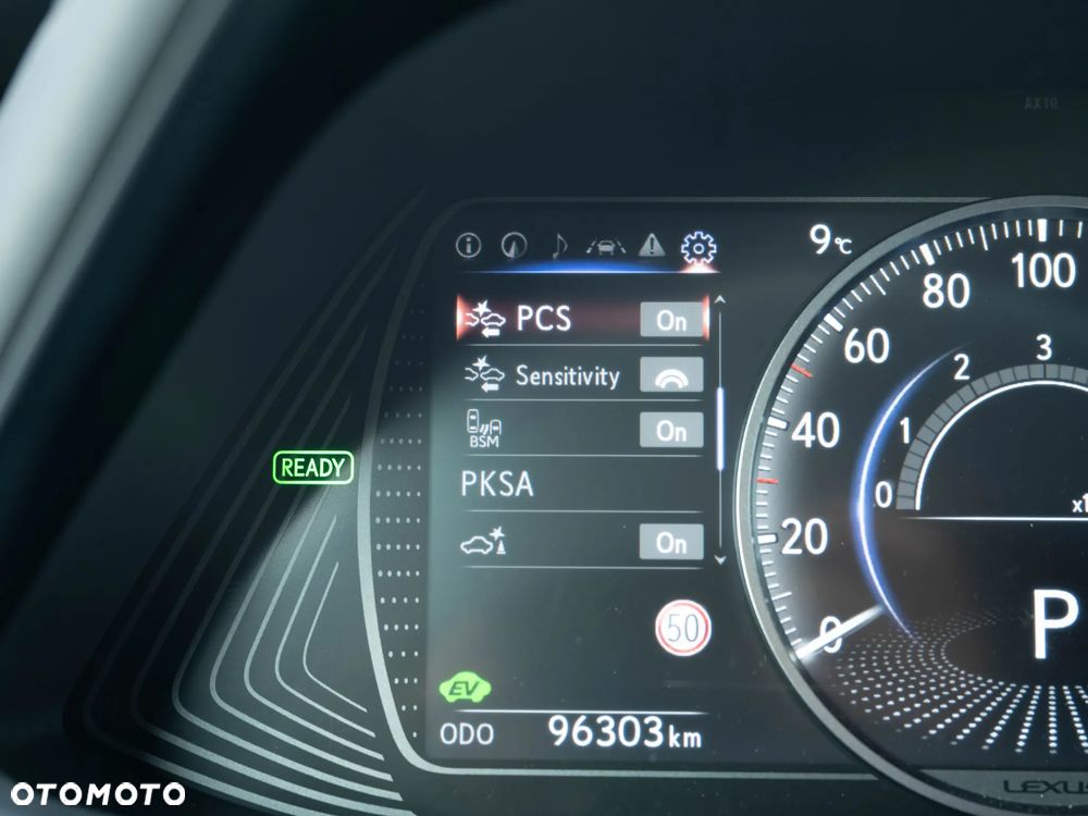 Lexus UX 250h Prestige 2WD - 28