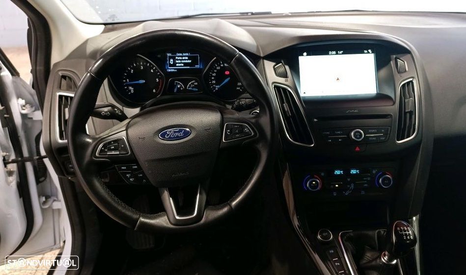 Ford Focus SW 1.5 TDCi Titanium - 4