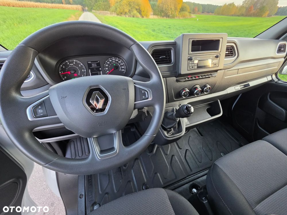 Renault Master - 17