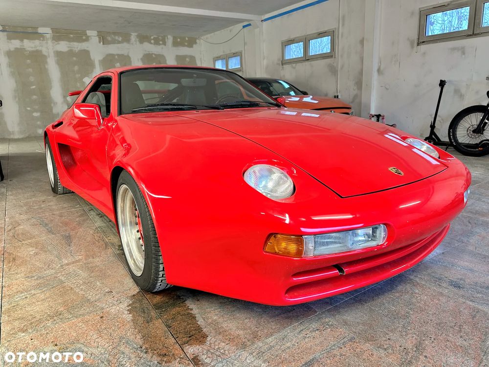 Porsche 928 - 7
