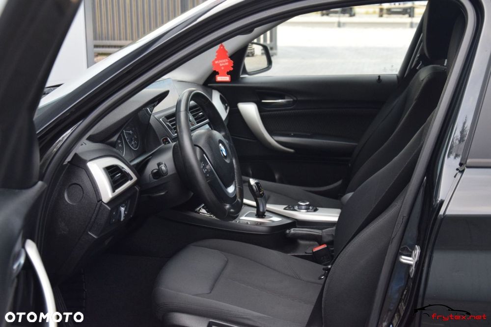 BMW Seria 1 - 17