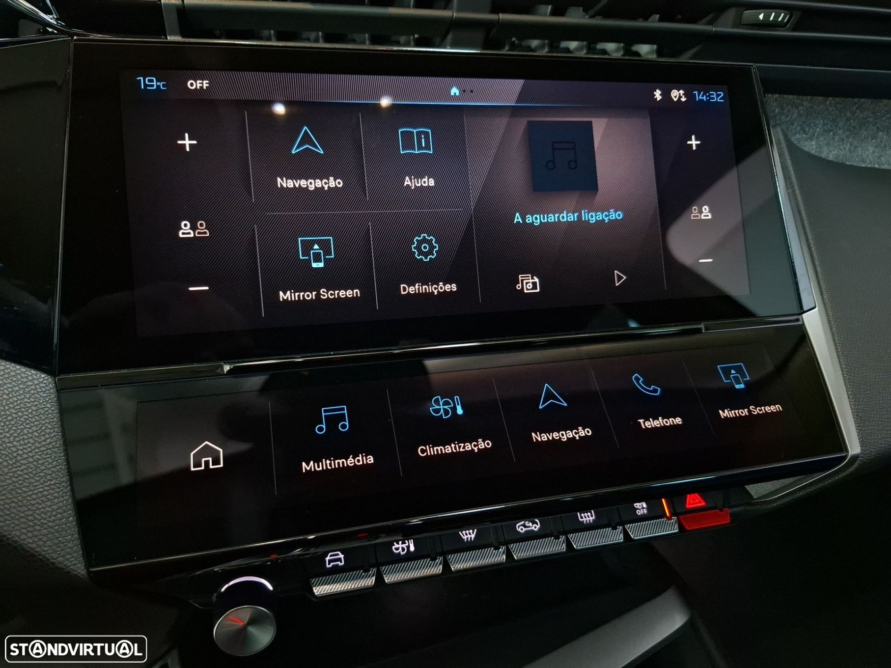 Peugeot 408 1.2 PureTech Allure EAT8 - 17