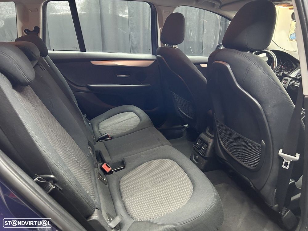 BMW 216 Gran Tourer d Advantage — fotografia 13