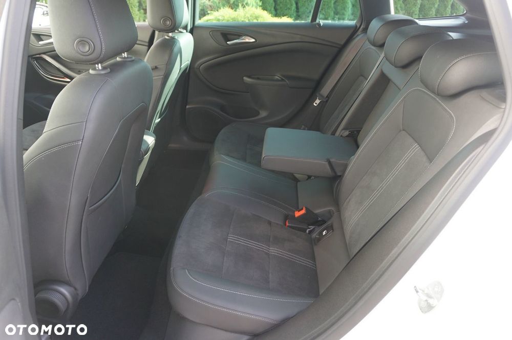 Opel Astra 1.4 Turbo Start/Stop Automatik Ultimate - 21