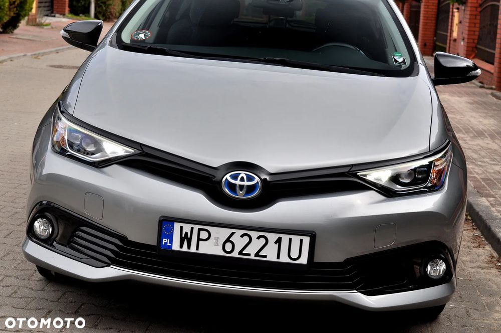Toyota Auris - 18