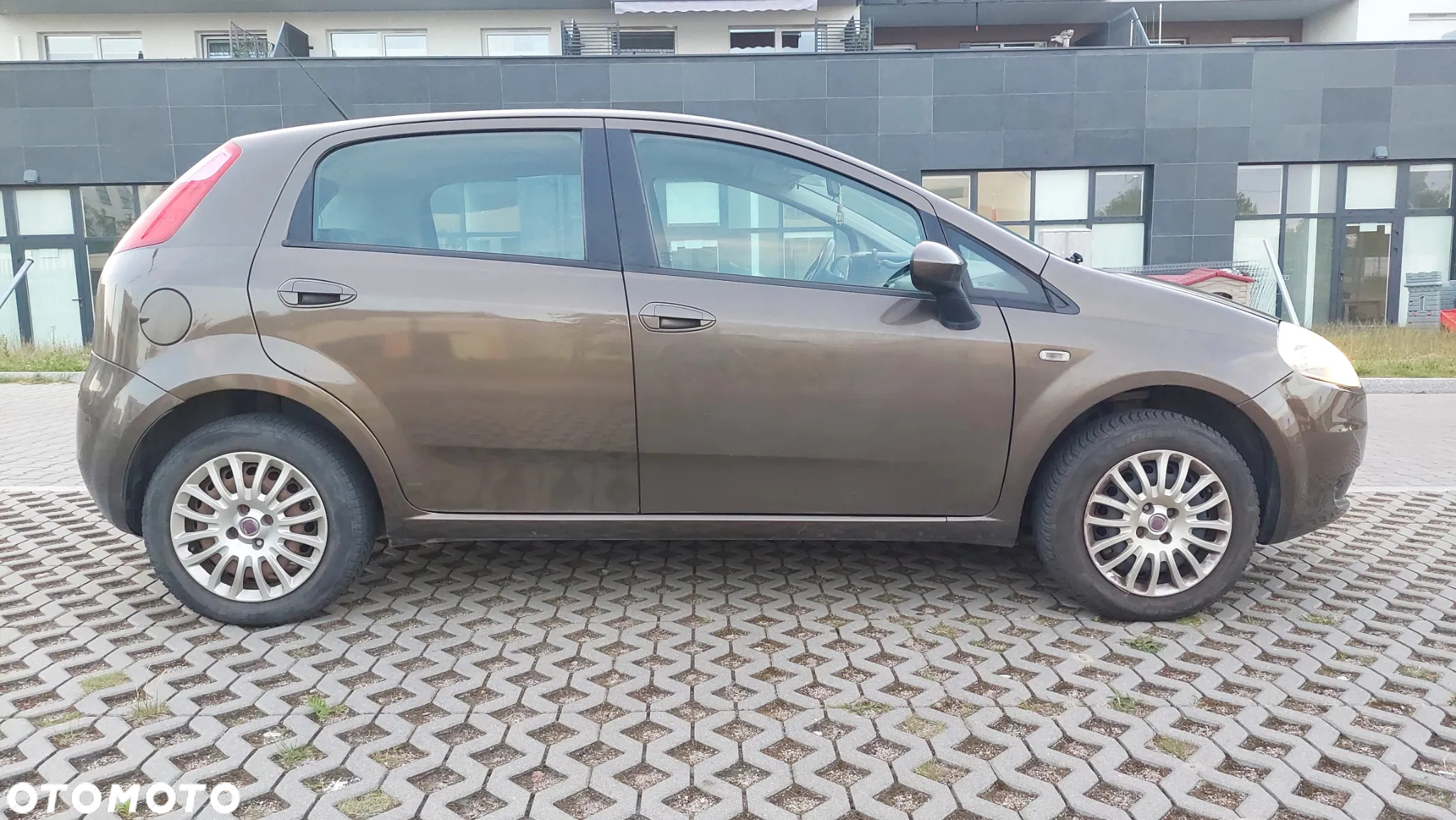 Fiat Grande Punto 1.4 8V Active - 8