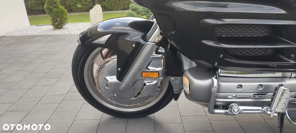 Honda GL - 19