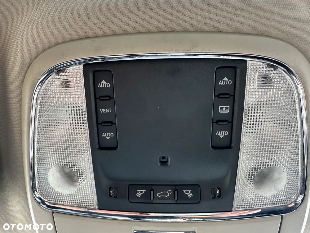 Jeep Grand Cherokee 3.0 CRD Overland - 25