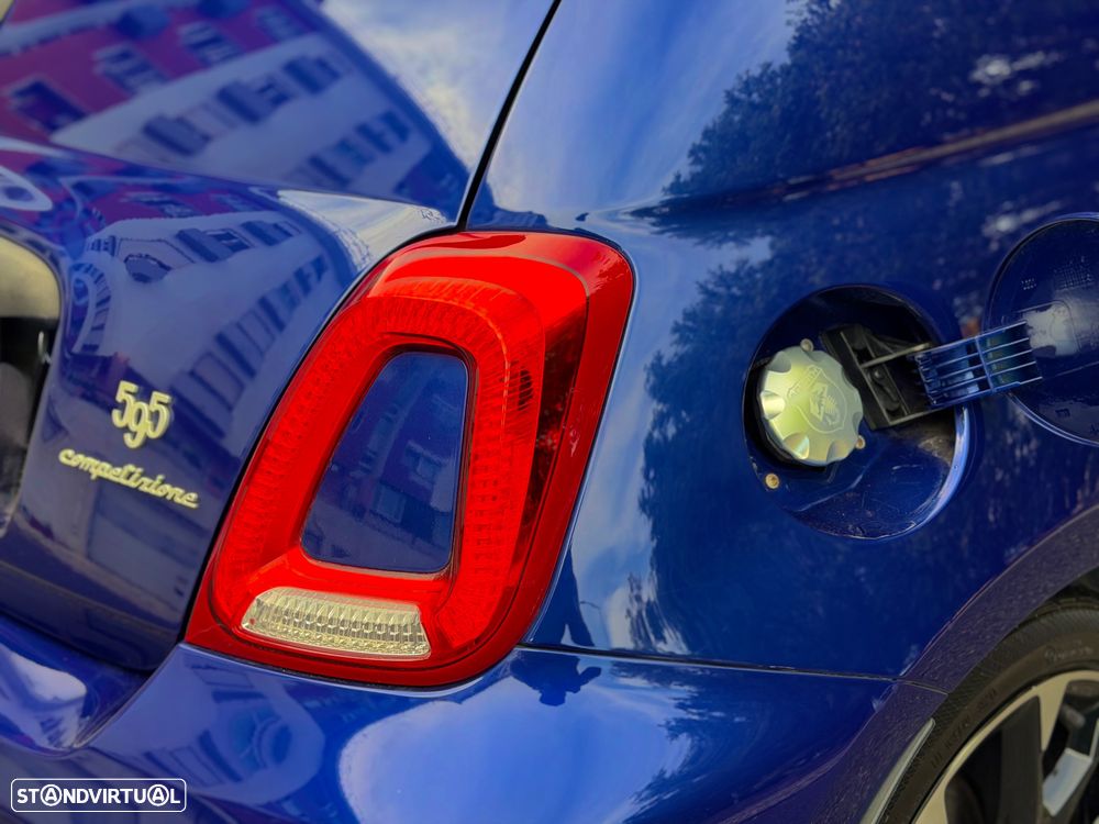 Abarth 595 1.4 T-Jet Competizione - 18