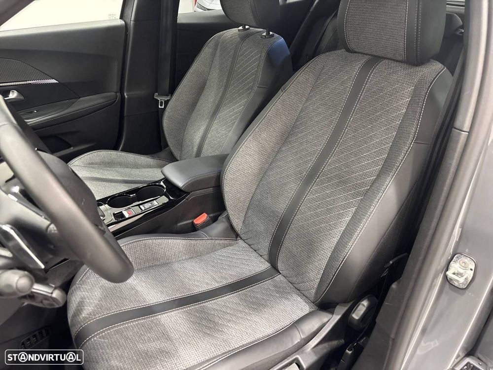 Peugeot 2008 1.2 Hybrid Allure e-DCS6 - 9