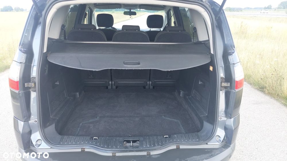 Ford S-Max 2.0 Titanium - 9