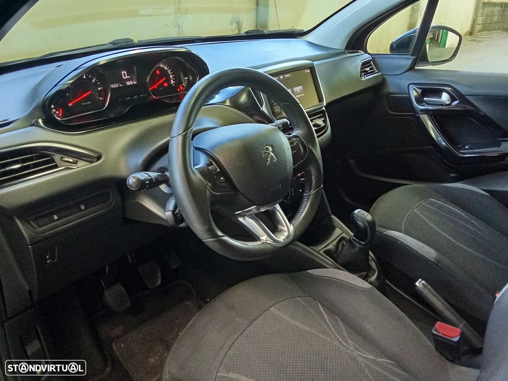 Peugeot 208 1.2 VTi Active - 8