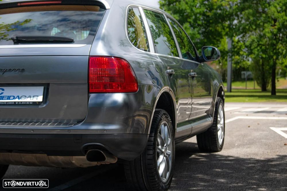 Porsche Cayenne Tiptronic - 22