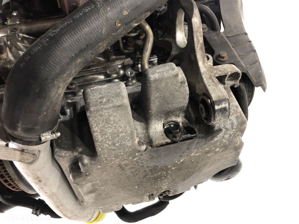 SILNIK KOMPLETNY  VOLVO V40 liftback (525, 526) 2012 - 2022 D2 88 kW [120 KM] olej napędowy 2015 - - 17