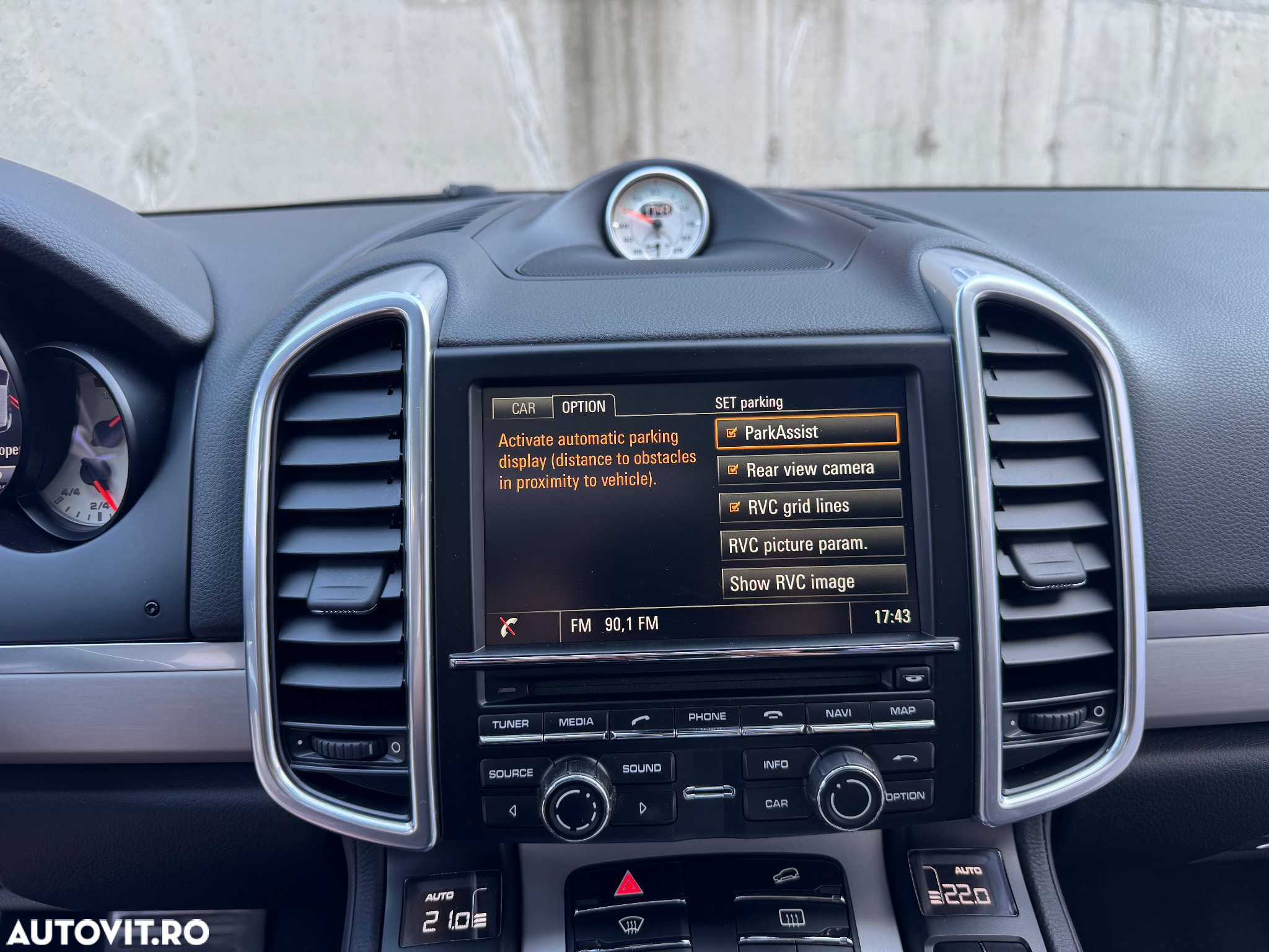 Porsche Cayenne Diesel Platinum Edition - 27