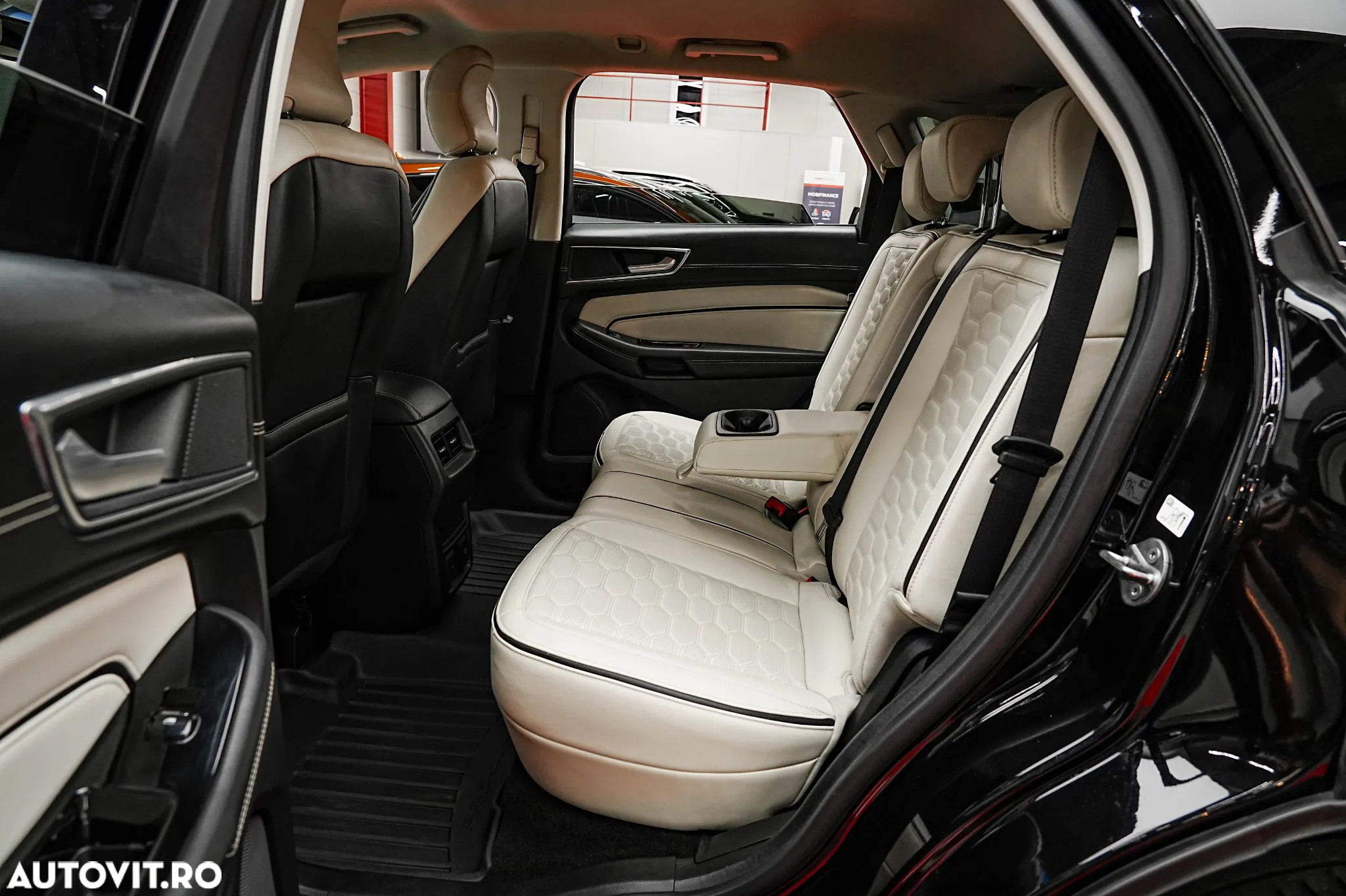 Ford Edge 2.0 TDCi Bi-Turbo 4x4 Vignale - 7
