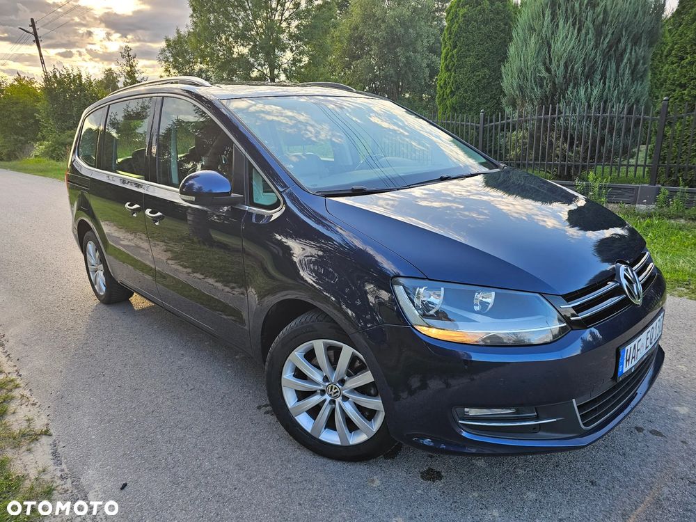 Volkswagen Sharan 2.0 TDI Trendline DSG - 18