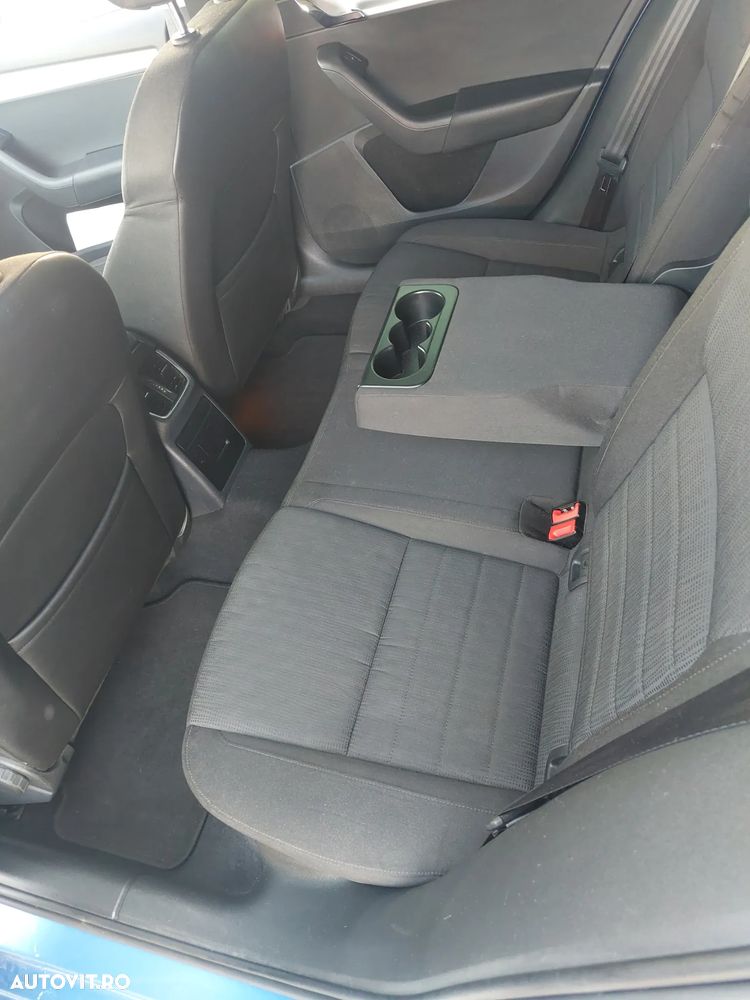Skoda Octavia 1.6 TDI DSG Style - 8