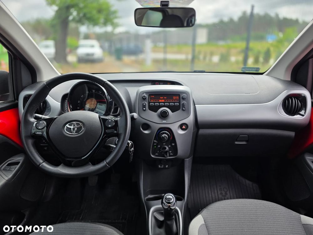 Toyota Aygo 1.0 VVT-i Black Edition - 19