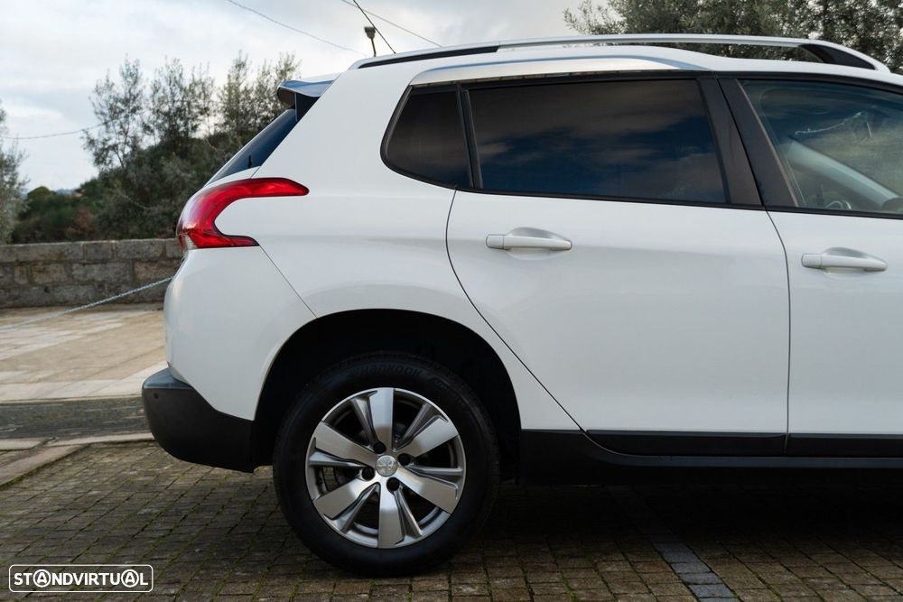 Peugeot 2008 1.6 BlueHDi Style - 14