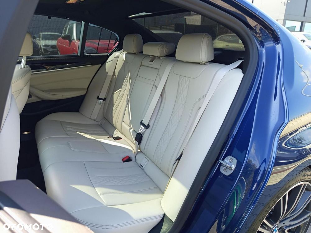 BMW Seria 5 - 24