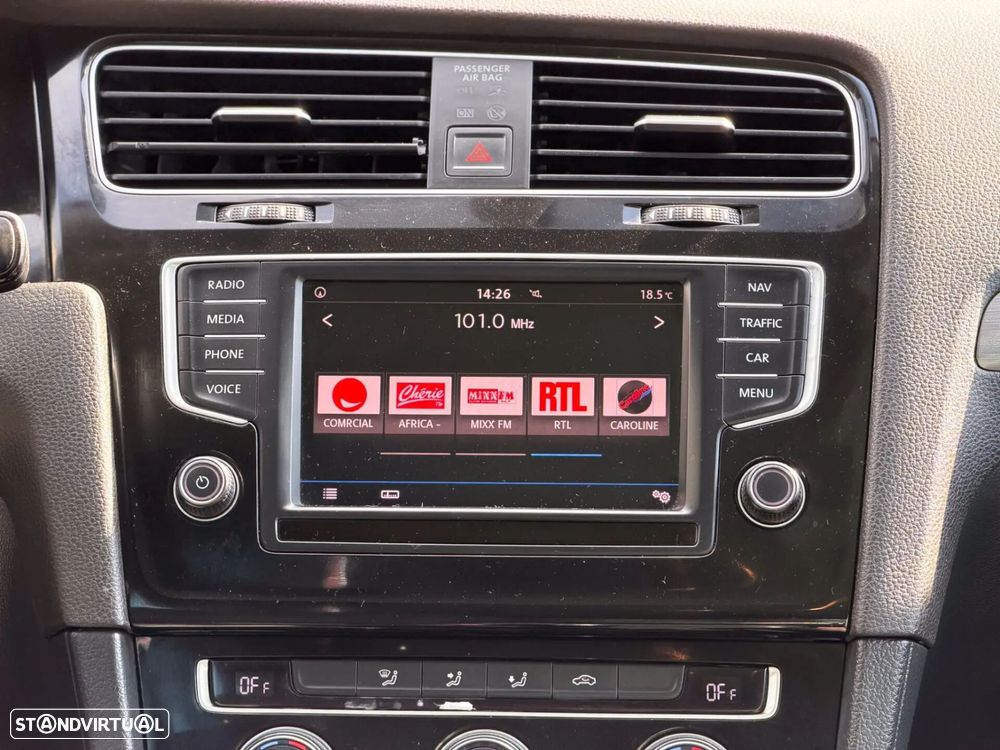 VW Golf 1.6 TDI BlueMotion Allstar - 17