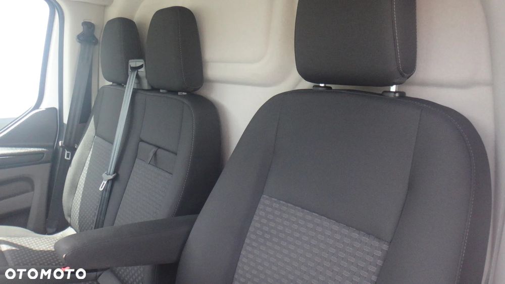 Ford TRANSIT - 11