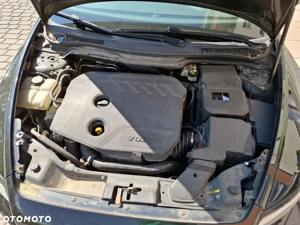 Volvo V50 D2 Kinetic - 11