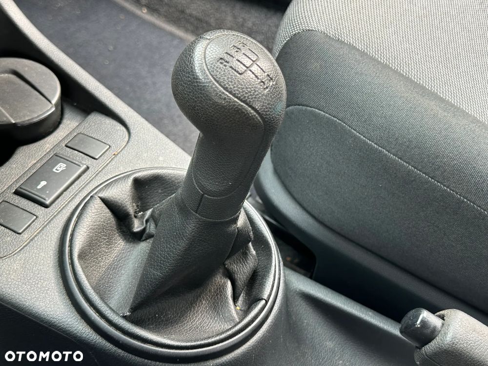 SKODA FABIA II 1.2 benzyna 07- Gałka zmiany biegów jak Nowa Oryginał