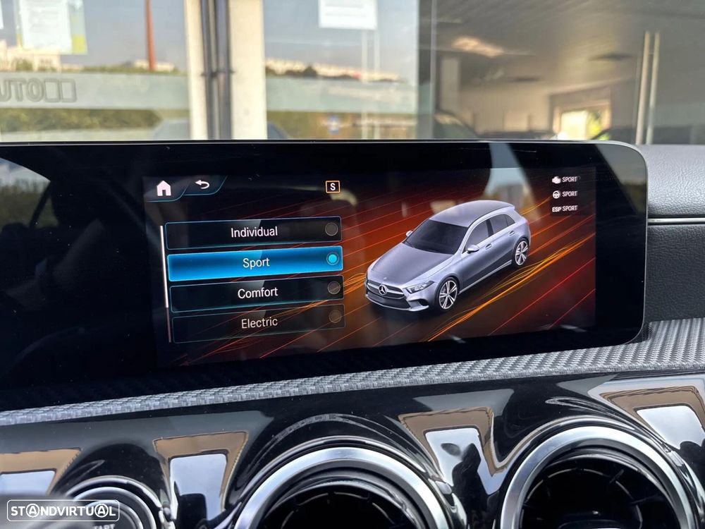 Mercedes-Benz A 250 — fotografia 14
