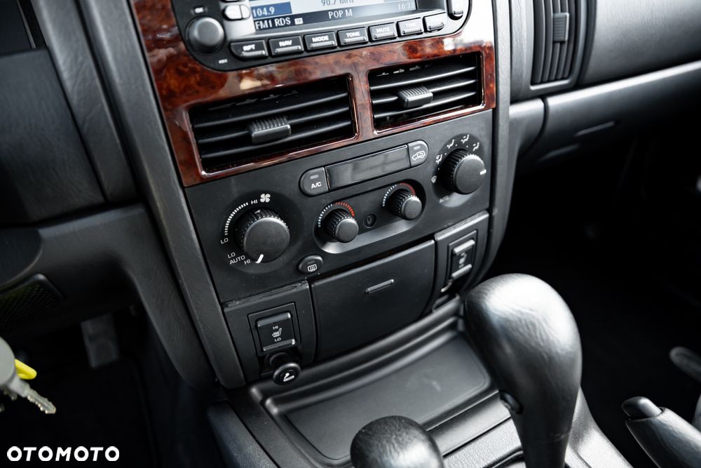 Jeep Grand Cherokee 4.7 Overland - 29