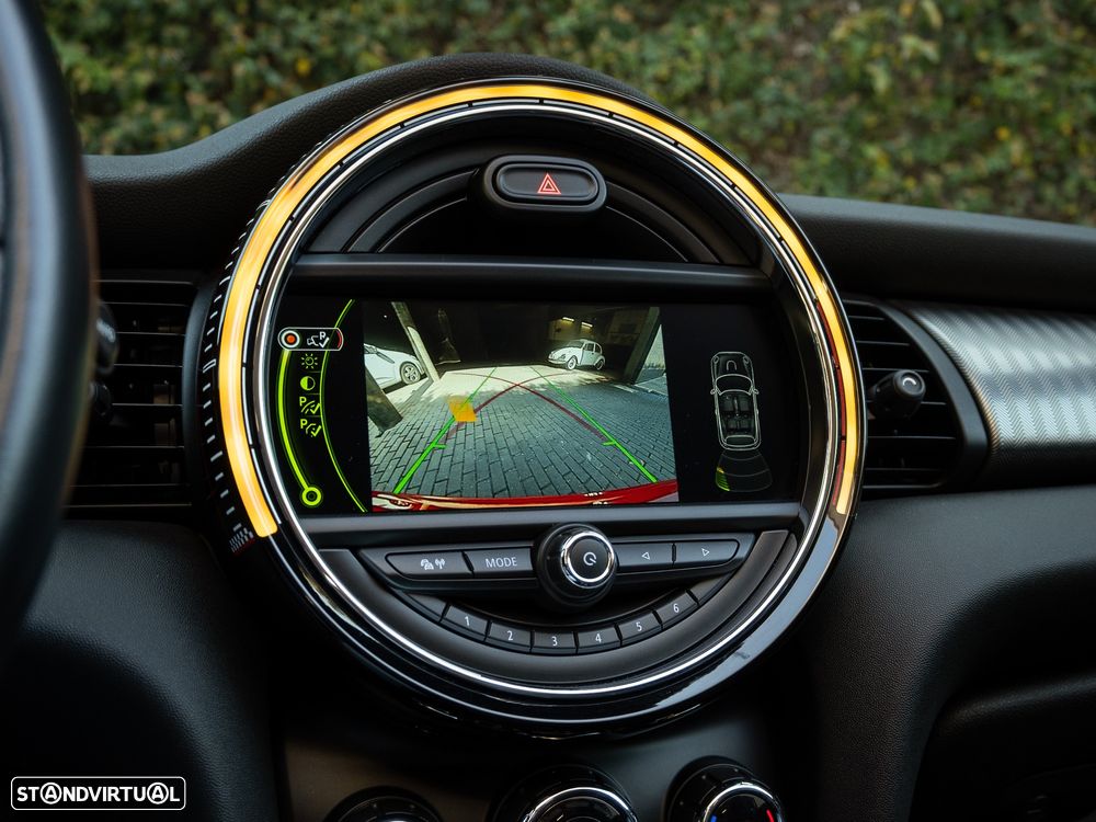 MINI Cabrio John Cooper Works Auto Desportiva - 52