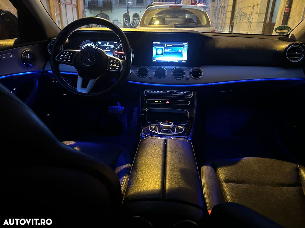 Mercedes-Benz E 200 d 9G-TRONIC - 31