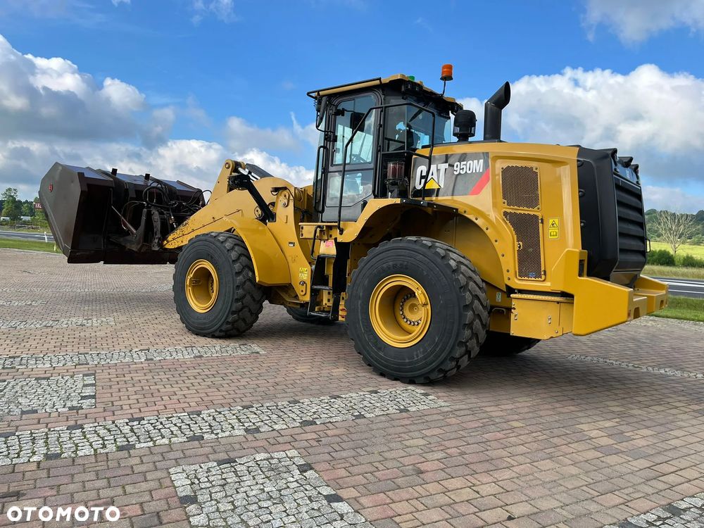 Caterpillar 950M - 6