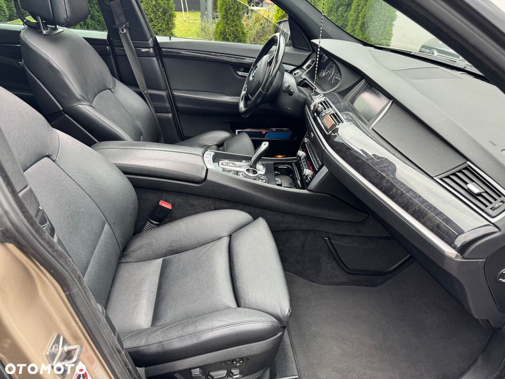 BMW 5GT 530d - 8