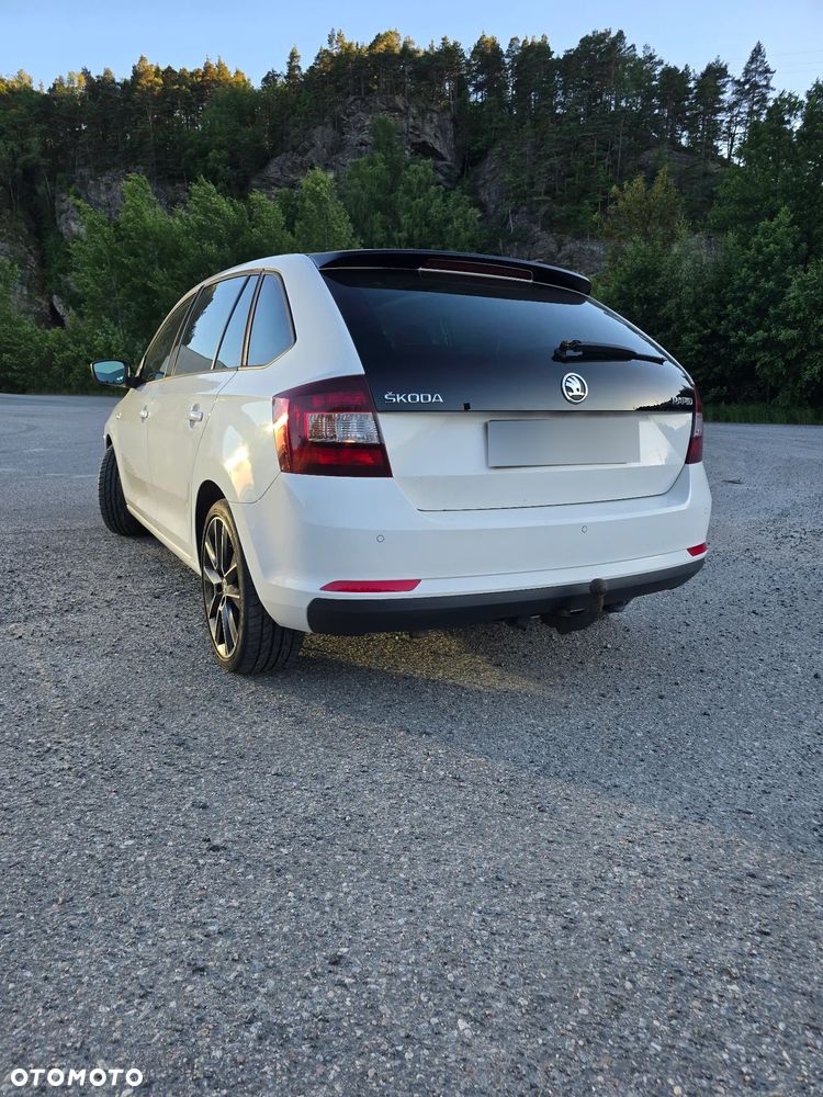 Skoda RAPID - 7