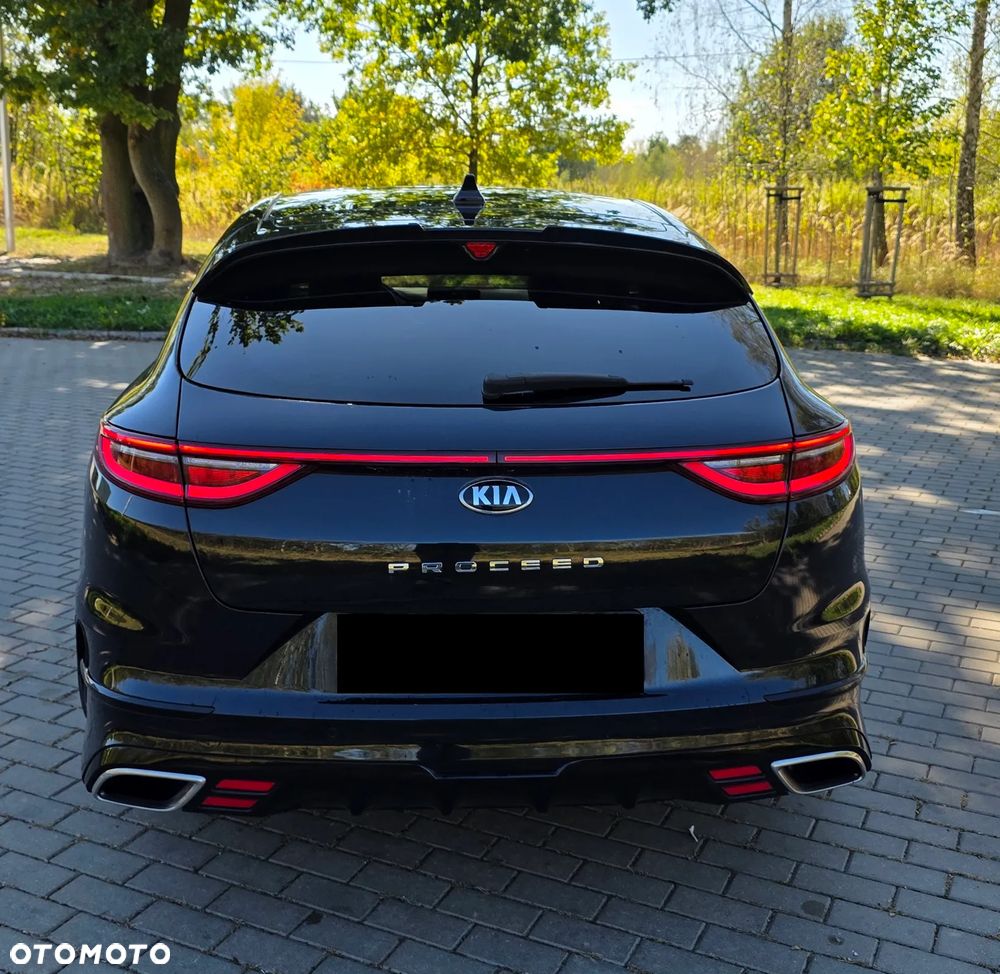 Kia ProCeed 1.6 T-GDI DCT7 OPF GT - 18