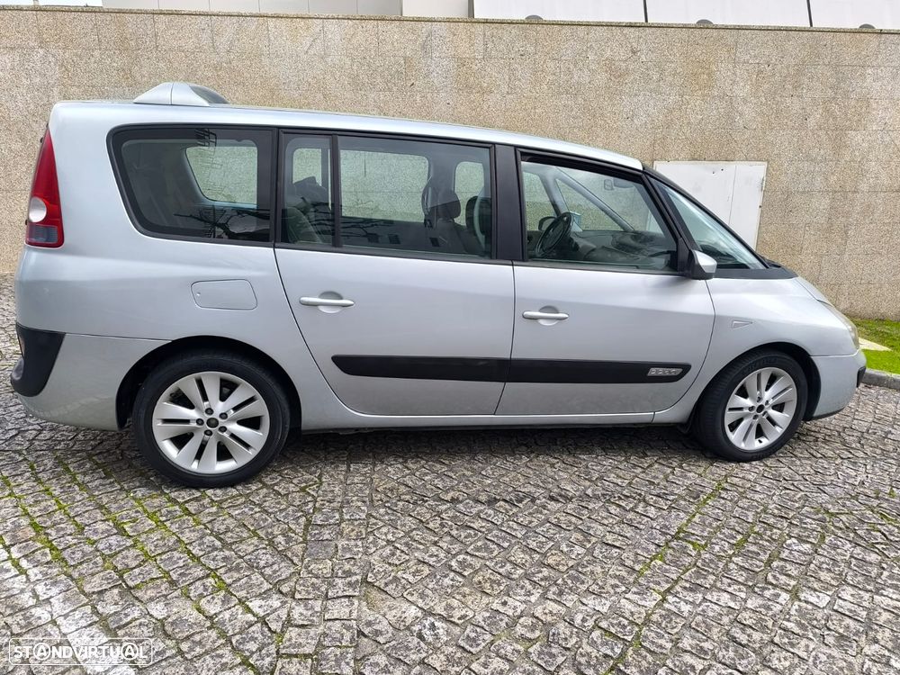 Renault Espace 2.2 dCi Confort 5L - 4