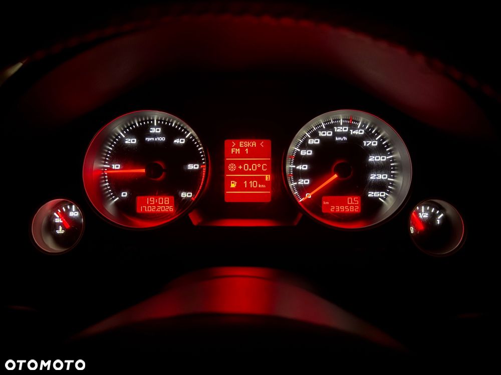 Seat Exeo 2.0 TDI DPF Style - 14