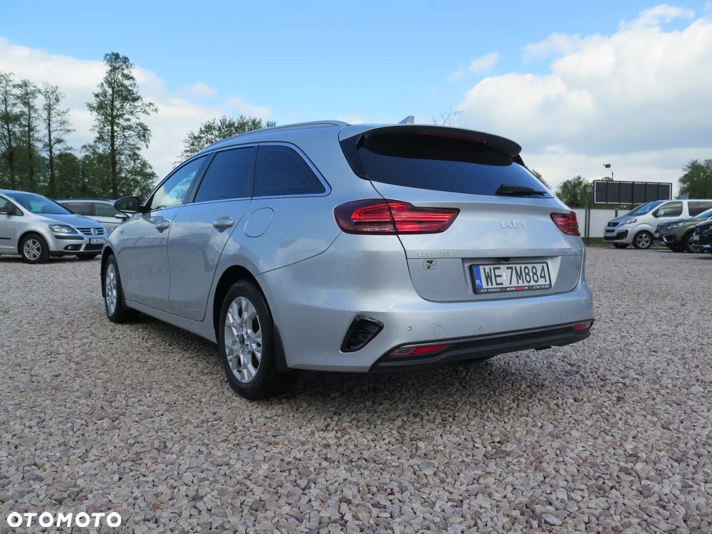 Kia Ceed 1.5 T-GDI M - 5