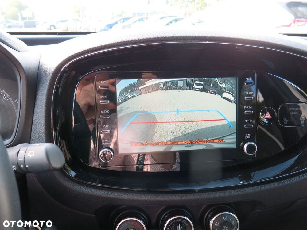 Toyota Aygo X 1.0 VVT-i Style CVT - 15