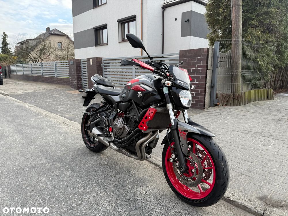 Yamaha MT - 1