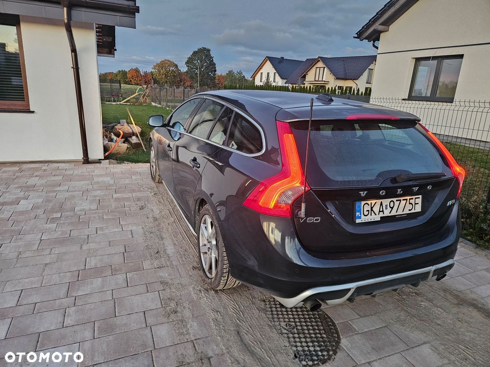 Volvo V60 2012 photo 4